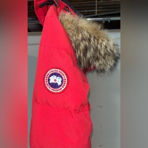 AUTHENTIC CANADA GOOSE JACKET